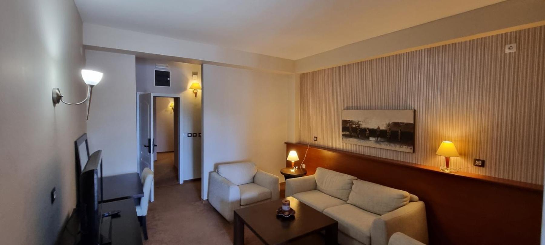 Hotel Bluebell オフリド エクステリア 写真