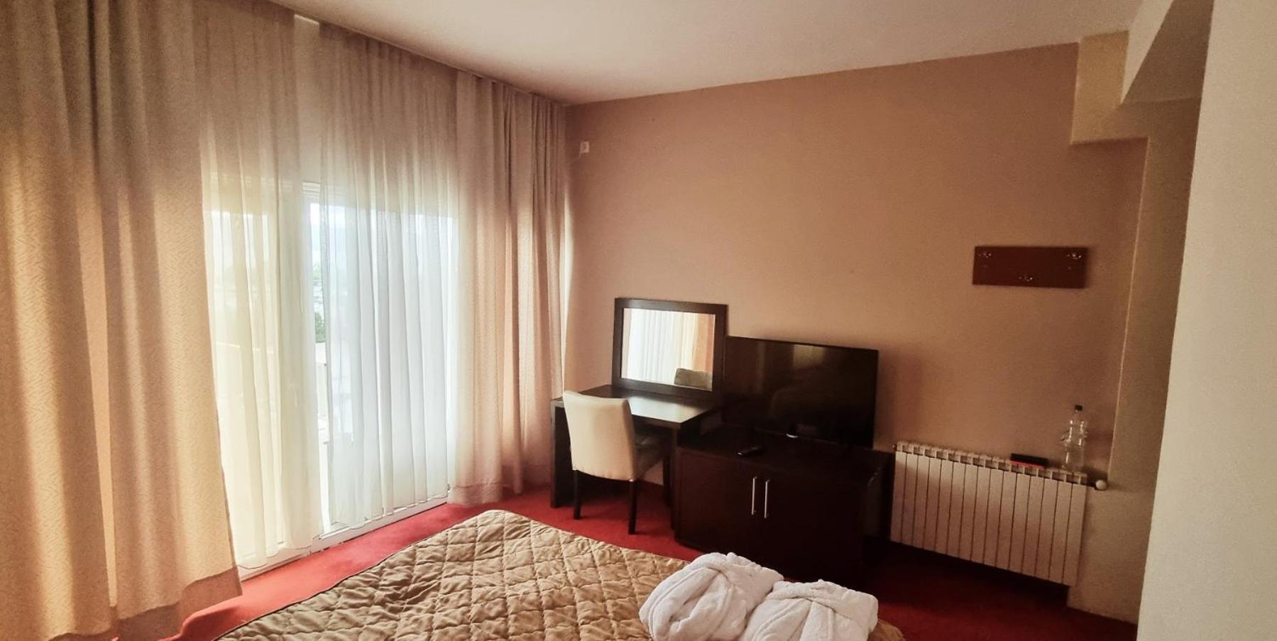 Hotel Bluebell オフリド エクステリア 写真